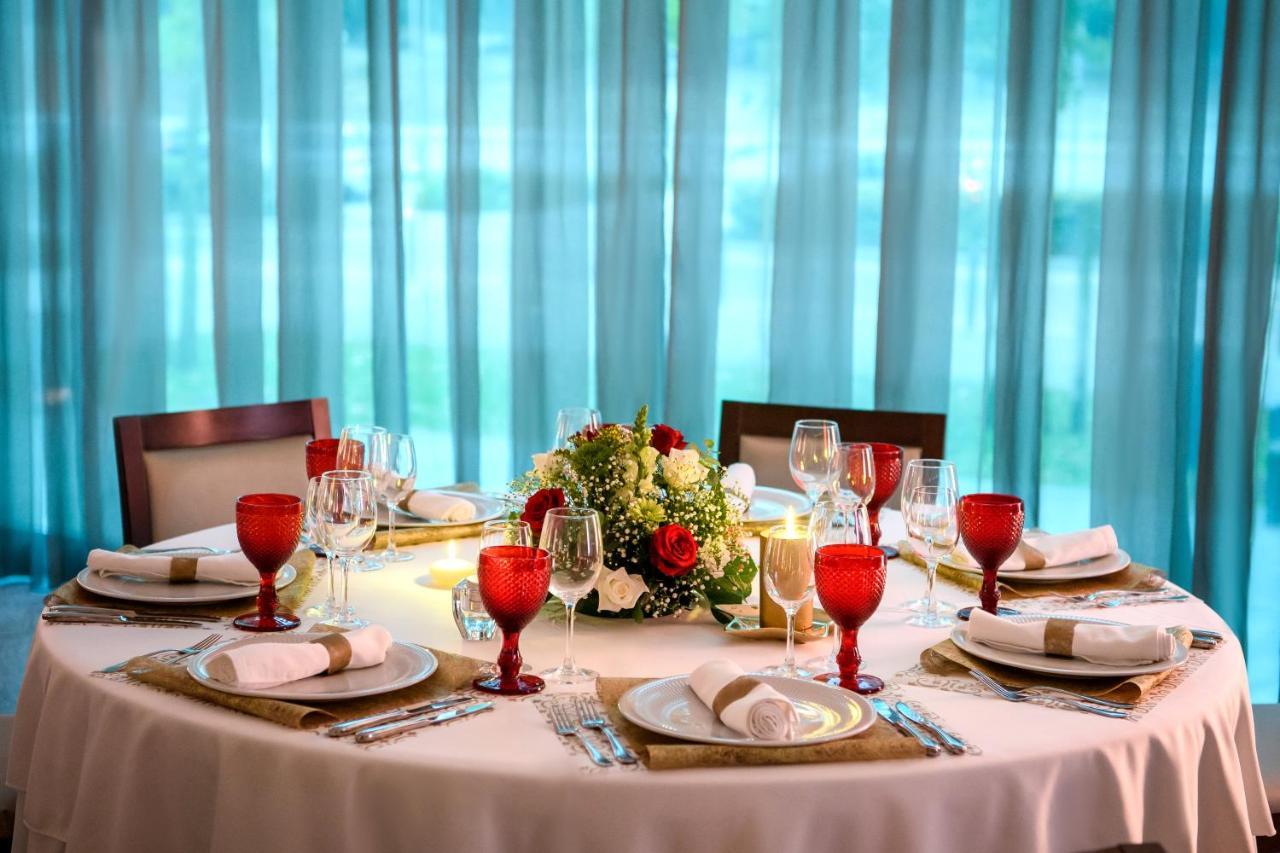 Lux Fatima Park - Hotel, Suites & Residence Экстерьер фото
